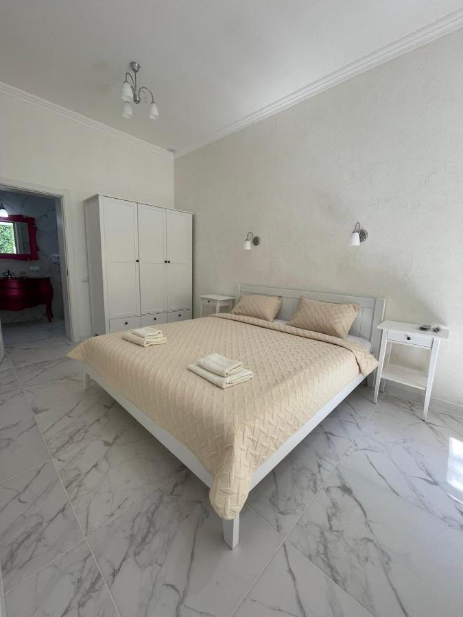 Boutique Hotel Enjoy Sergeyevka Luaran gambar